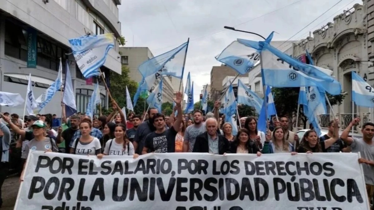 Comienza paro de 72 horas en las universidades nacionales