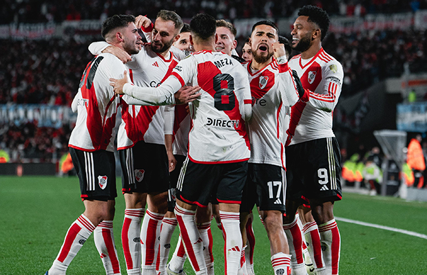 River avanzó a cuartos de final de la Copa Libertadores al vencer a Talleres