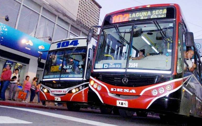 UTA confirmó que se levantó el paro de colectivos de este jueves