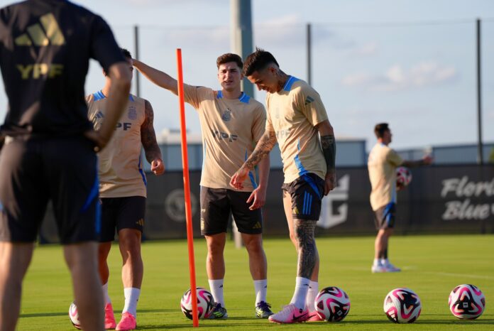 La selección se prepara para el cruce con Chile