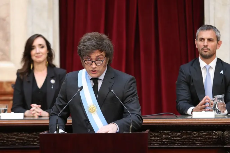 Milei almorzó con gobernadores del PRO