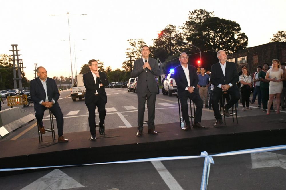 El Gobernador inauguró la Autovía 5 y anunció que se extenderá hasta San Luis del Palmar