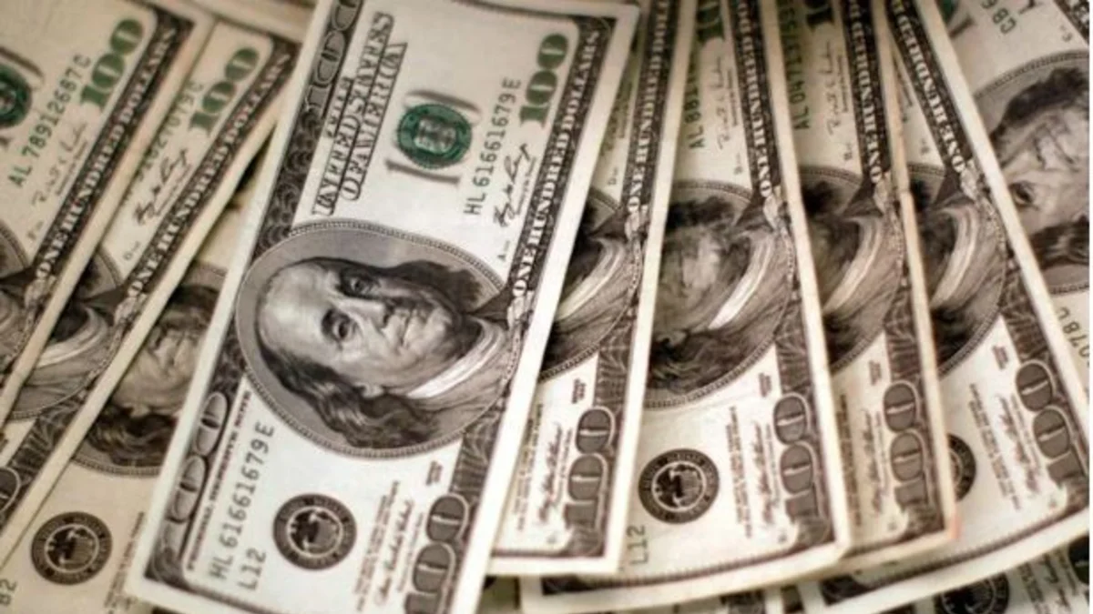 Fin del cepo: qué va a pasar con el dólar ahorro, el dólar turista y las compras con tarjeta
