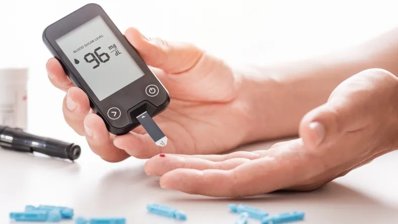 En el día Mundial de la Diabetes realizaron controles gratuitos en la plaza Cabral