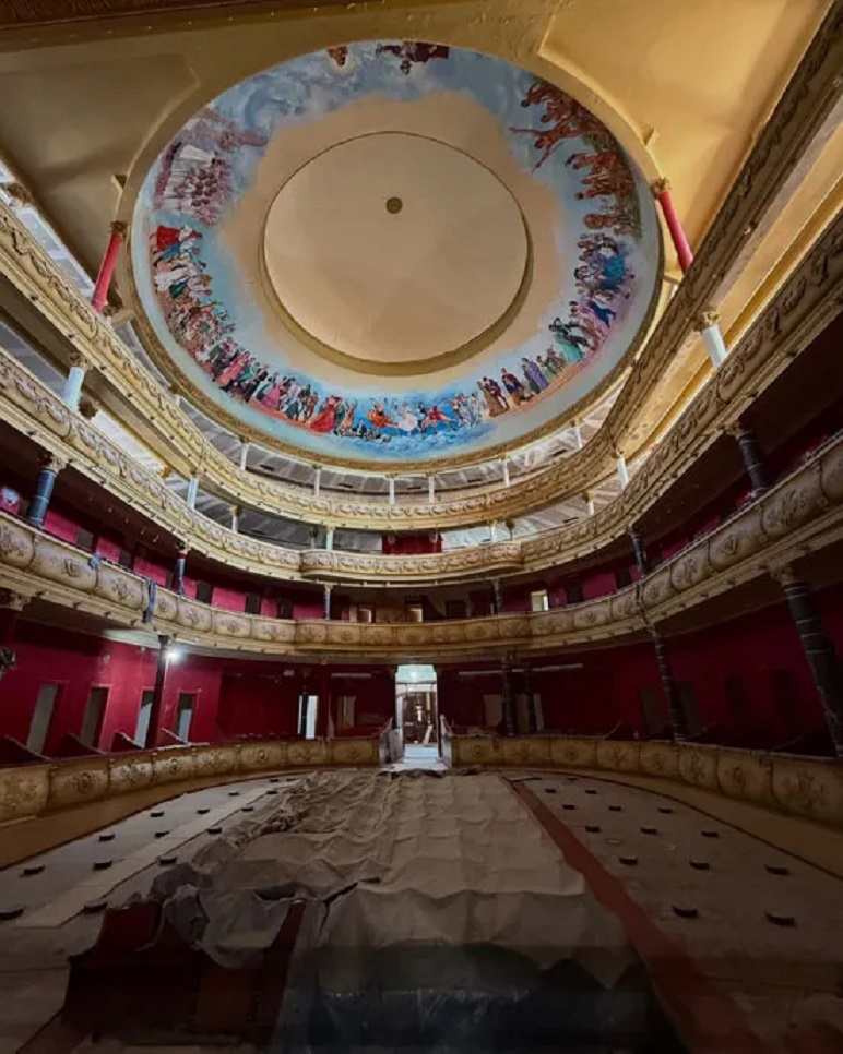 Destacan al Teatro Vera por ser el faro de la cultura de la región
