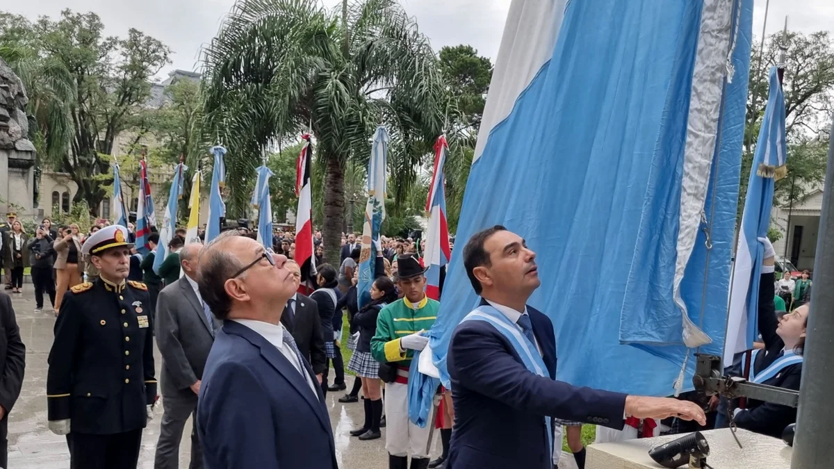 Gustavo Valdés: “seguir construyendo nuestra patria chica, desarrollando Corrientes”