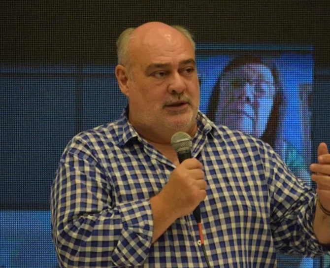 Denunciaron a Ricardo Colombi por amenazas a un periodista en Santo Tomé
