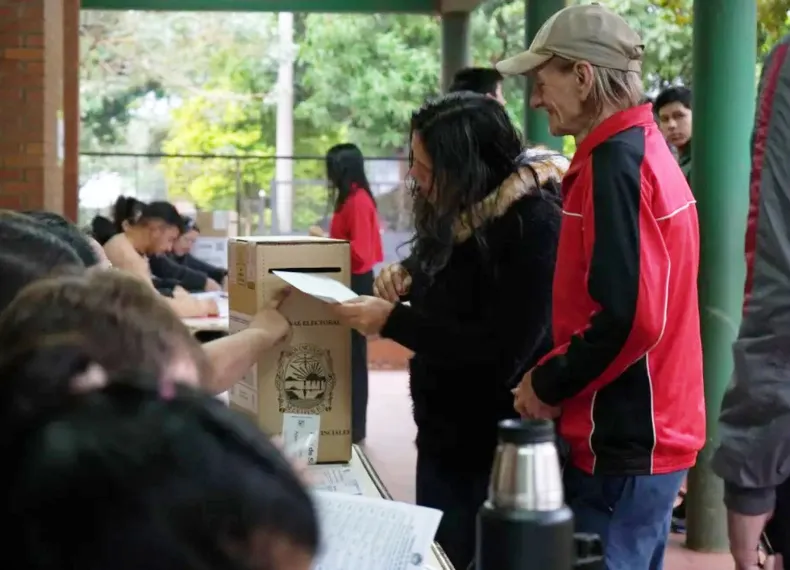 En Misiones ganó el oficialismo y La Libertad Avanza quedó segundo