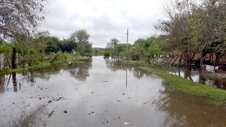 En San Luis hay más de 40 familias aisladas por la crecida del Riachuelo