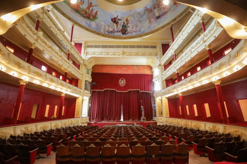 El Gobernador afirmo que las obras en el Teatro Juan de Vera “están casi listas”