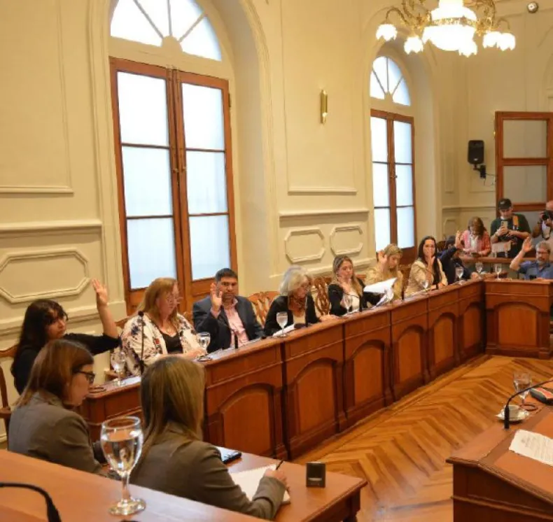 Municipio: tratamiento de tasas municipales y aumento del boleto en Corrientes