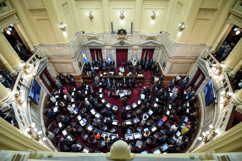 Reforma laboral: el Gobierno defiende el debate en el Senado nacional