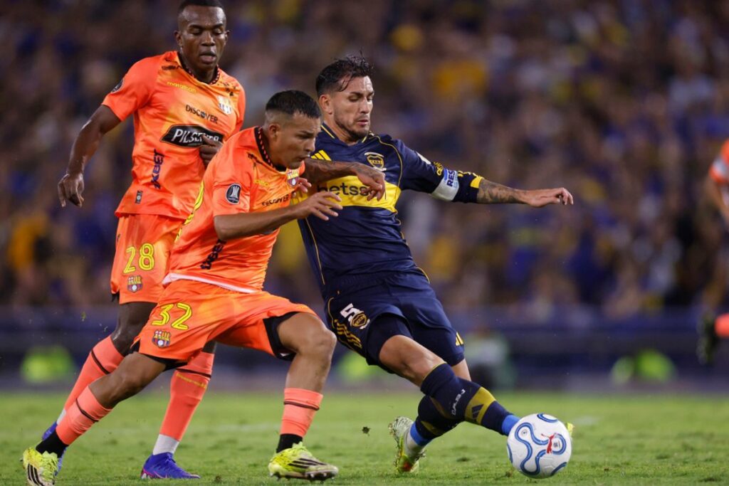 Boca Juniors quedó como puntero de su grupo en la Copa Libertadores tras derrotar al Barcelona SC